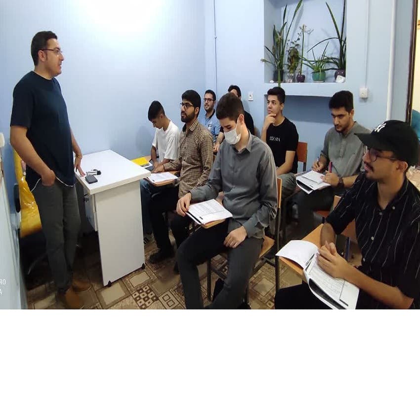 دانش آموزان آموزشگاه دکتر سام 